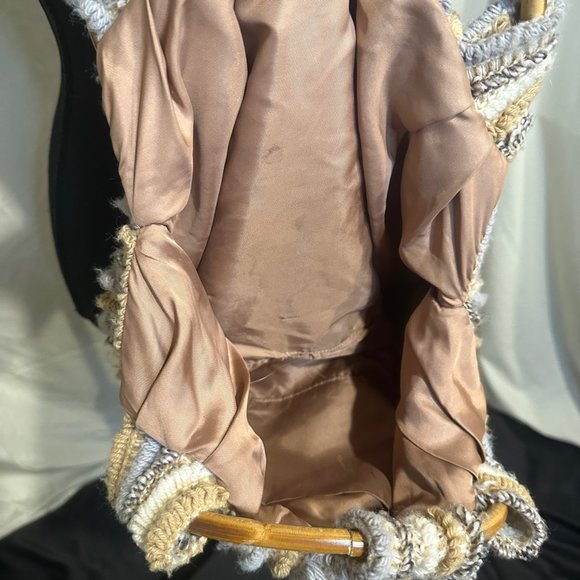 Vintage Knapp Sacs Of California 1970’s Knit Round Wood Handle HandBag - Picture 8 of 14